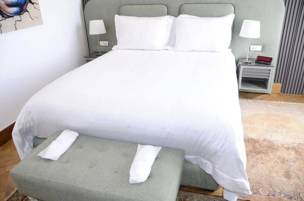 Double Room: the bed from another angle.
